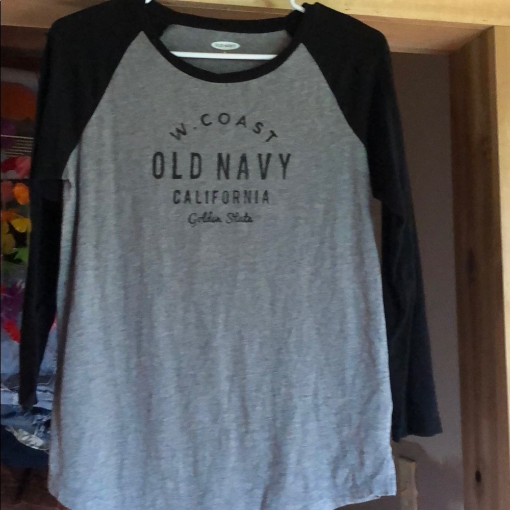 Old navy graphic top